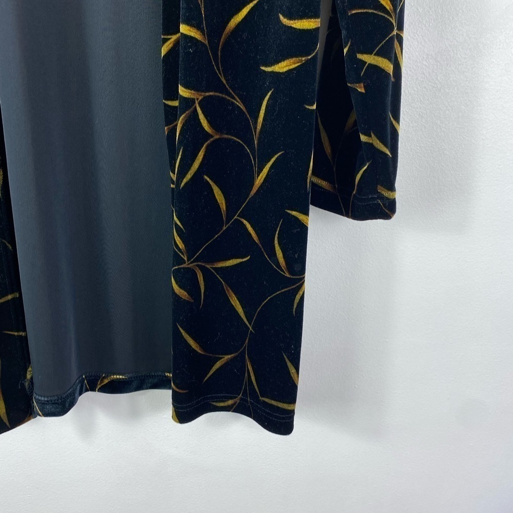 Velvet Open Front Long Cardigan - Picture 4 of 7